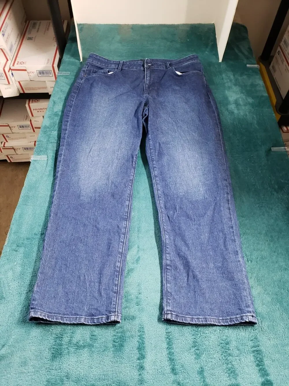 Ann Taylor Jeans Size 12 Women Blue Pants Denim Stretch Mid Rise Straight Ankle